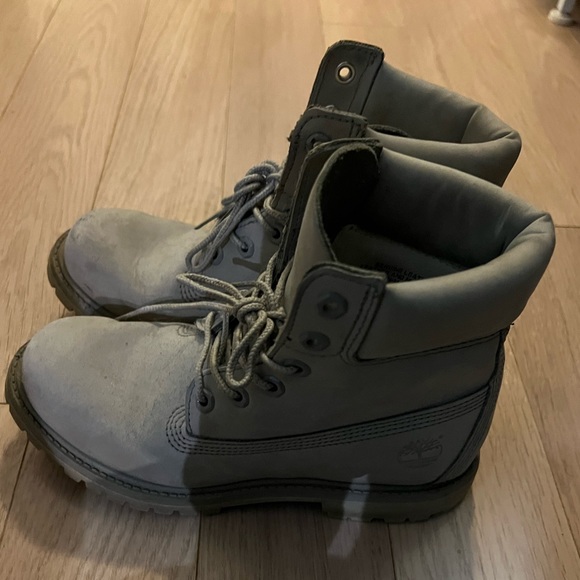 Grey Timberland Boots - Picture 4 of 5